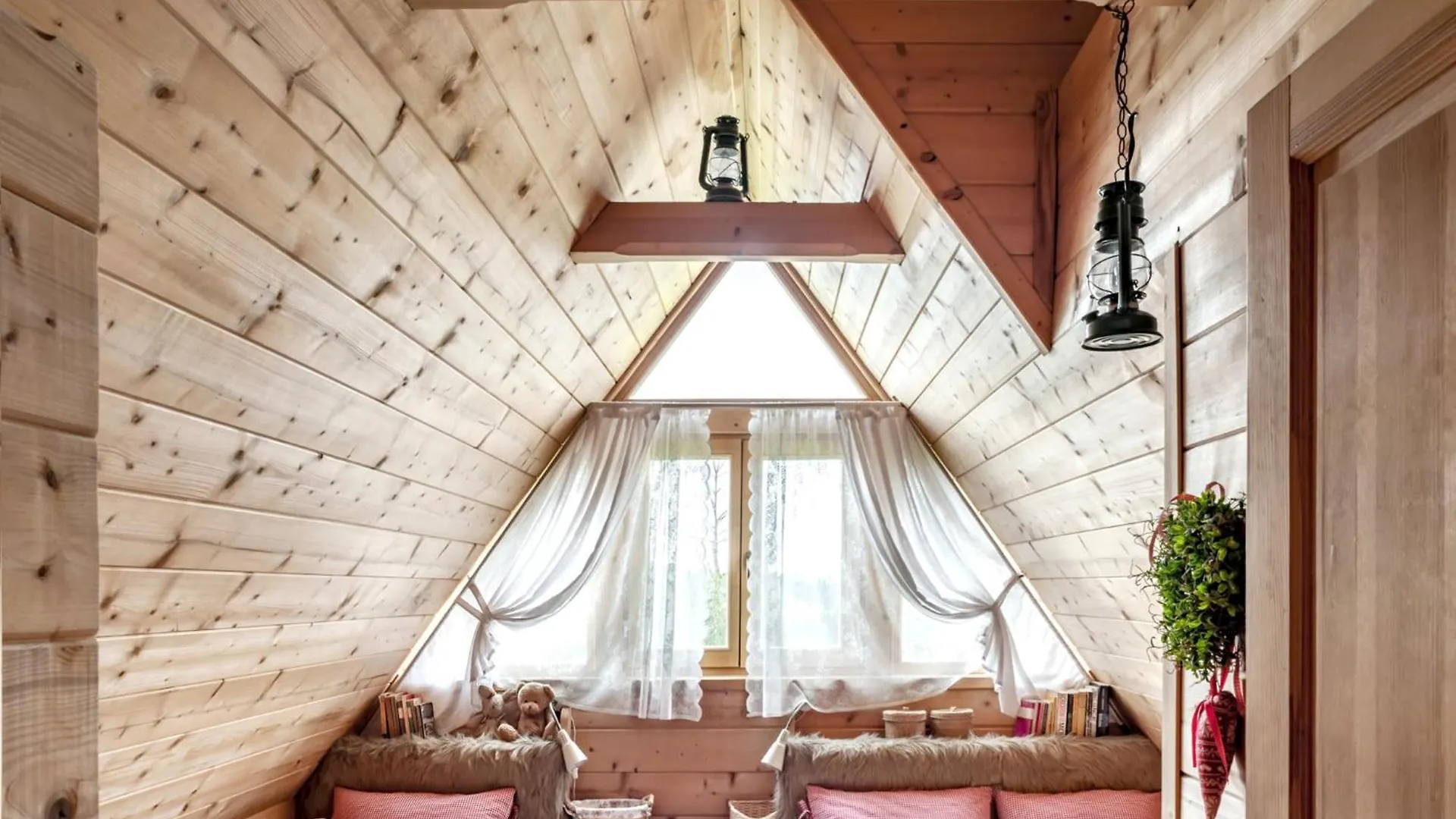 Gorska Osada Beautiful Chalets Zakopane 0*,  Polska